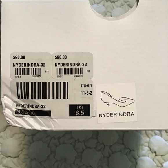 Aldo suede heals, size 6.5, beige - Picture 6 of 6